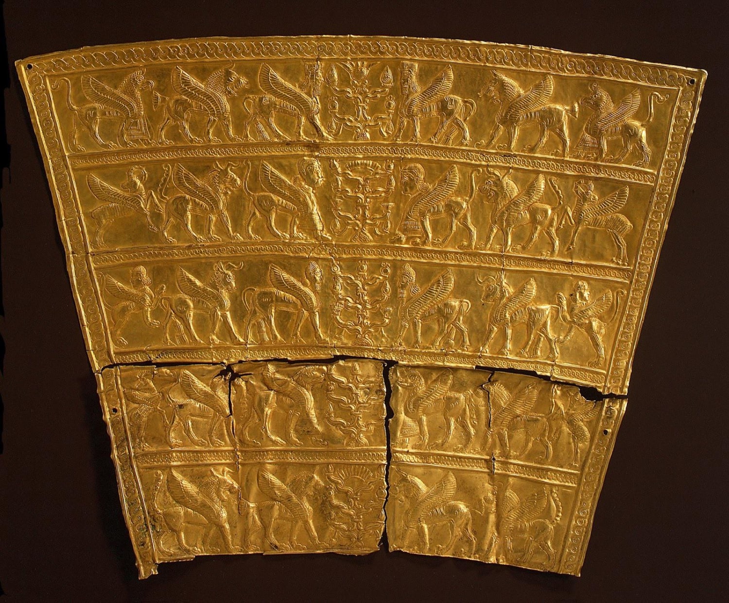 Gold plaque from the Ziwiye hoard found in Ziwiyeh, Kurdistan (Iran) 1947. 800-600 BC. .
