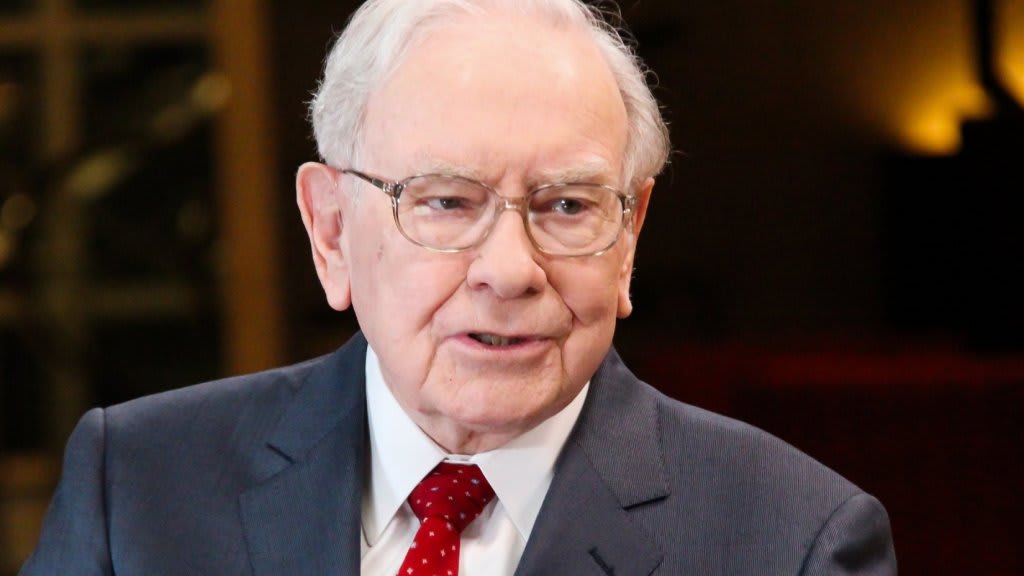 This Obscure Warren Buffett Rule Is the Best Way to Avoid Failing