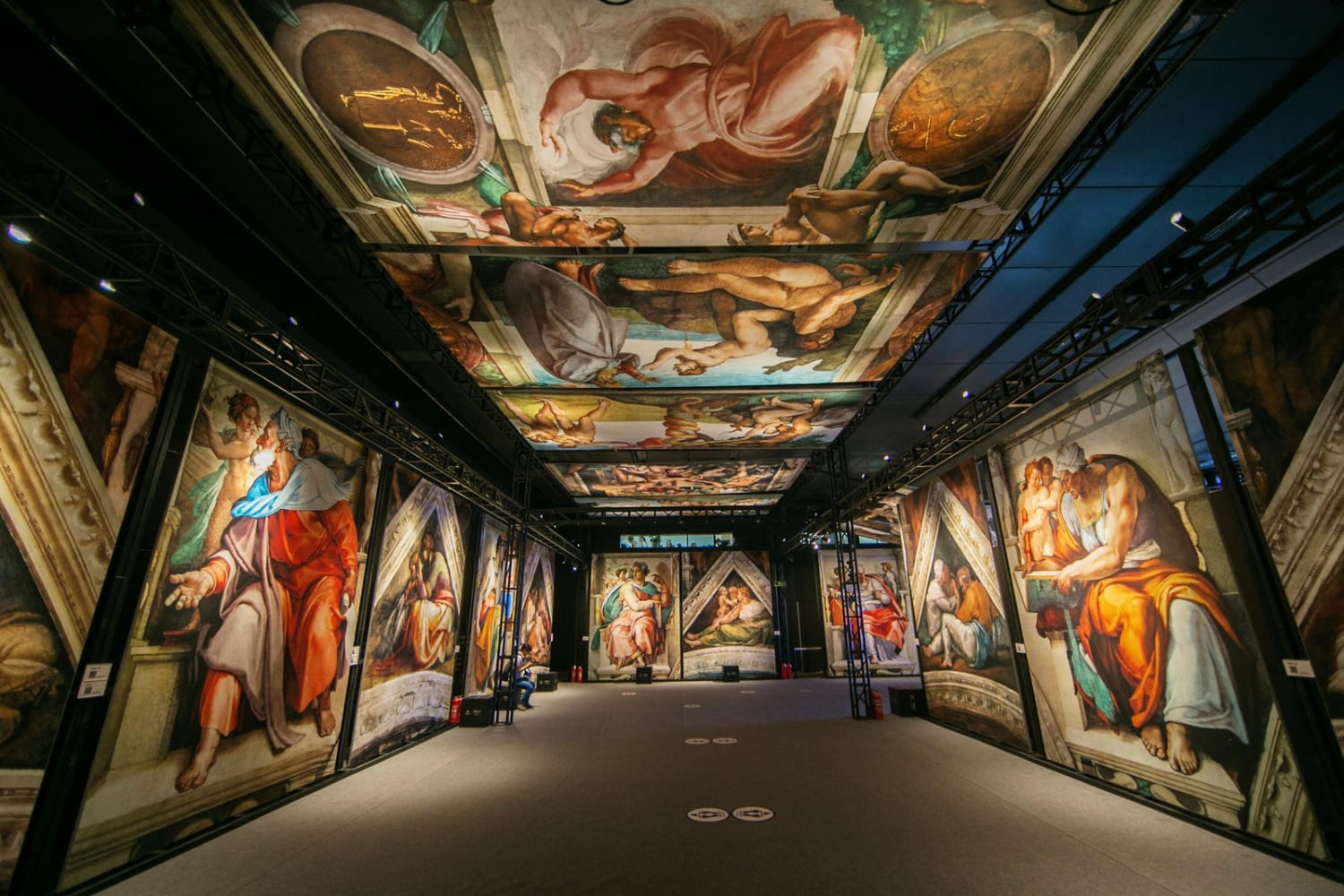 Immersive Experience Brings Michelangelo's Sistine Chapel Frescoes to the U.S.