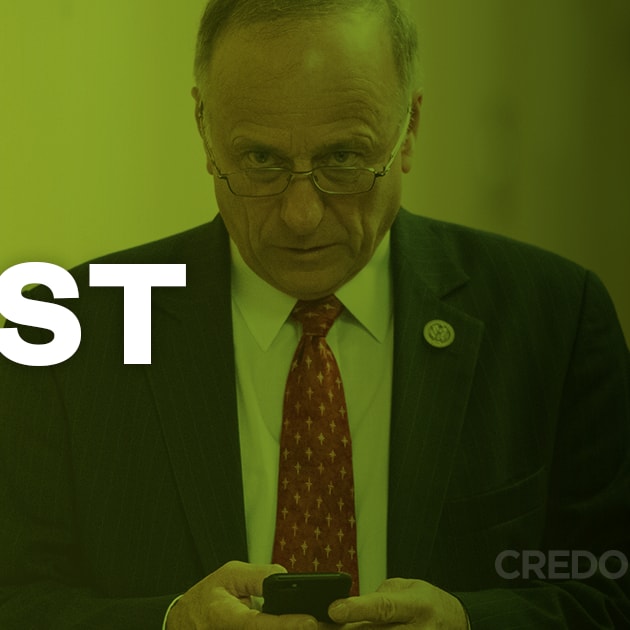 Sign if you agree: Time to expel racist Steve King from the House