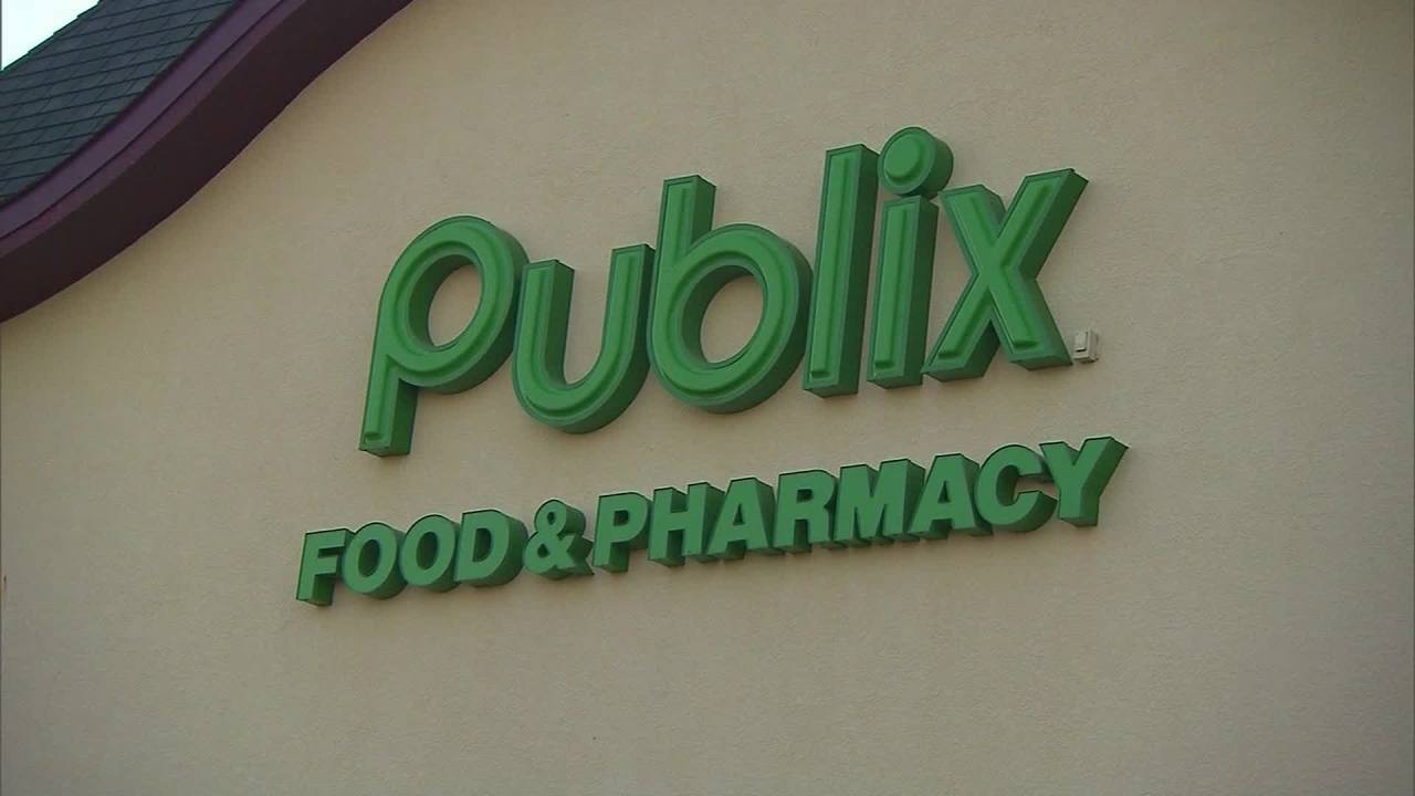 Three Second Amendment supporters go shopping at local Publix, discover open carry only applies to grownups