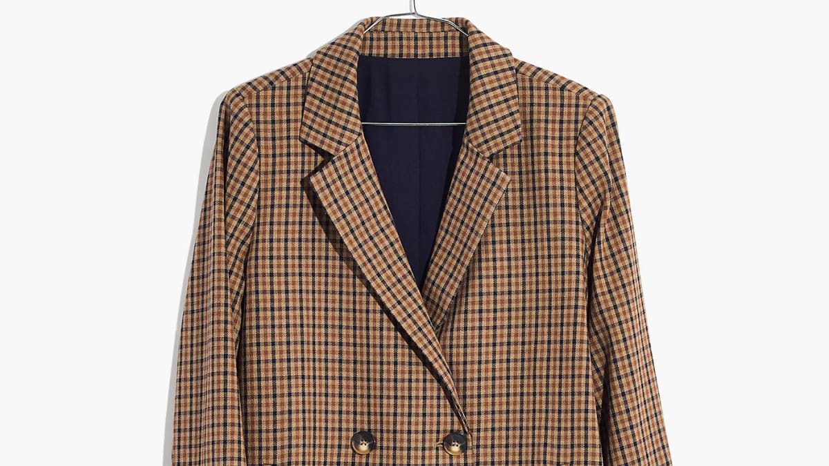 Maria Is Dreaming Up Outfits for Fall Involving This Plaid Blazer