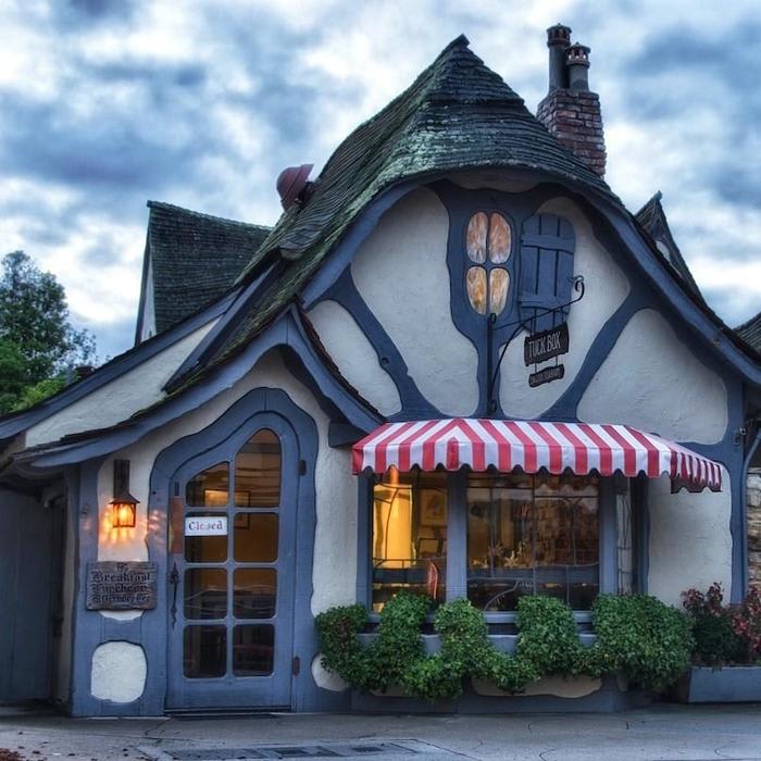 Hugh Comstock's Dreamy Cottages in Carmel