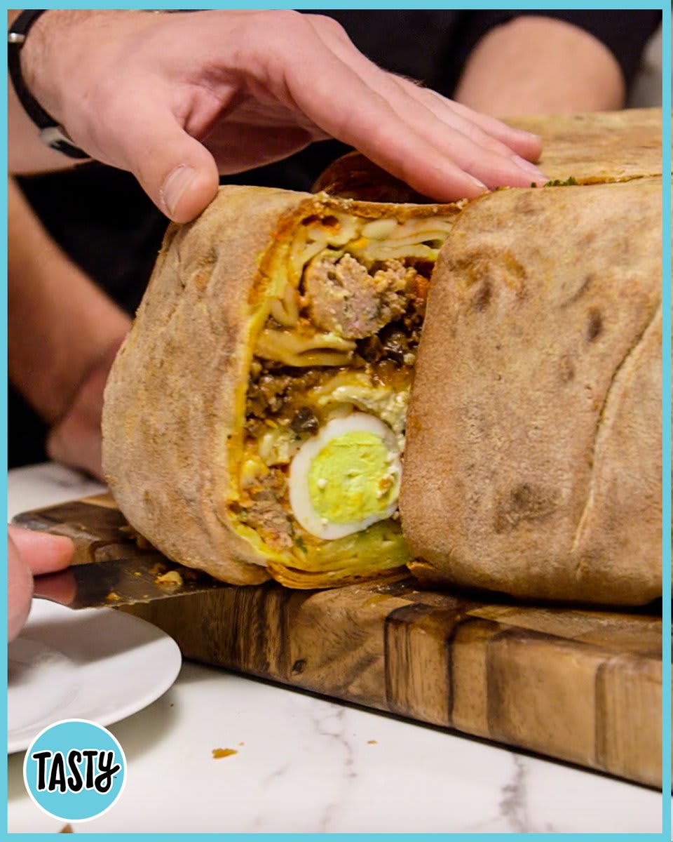 We tried to make the most intimidating pasta dish, Timpano! 😍 Shop the recipe!