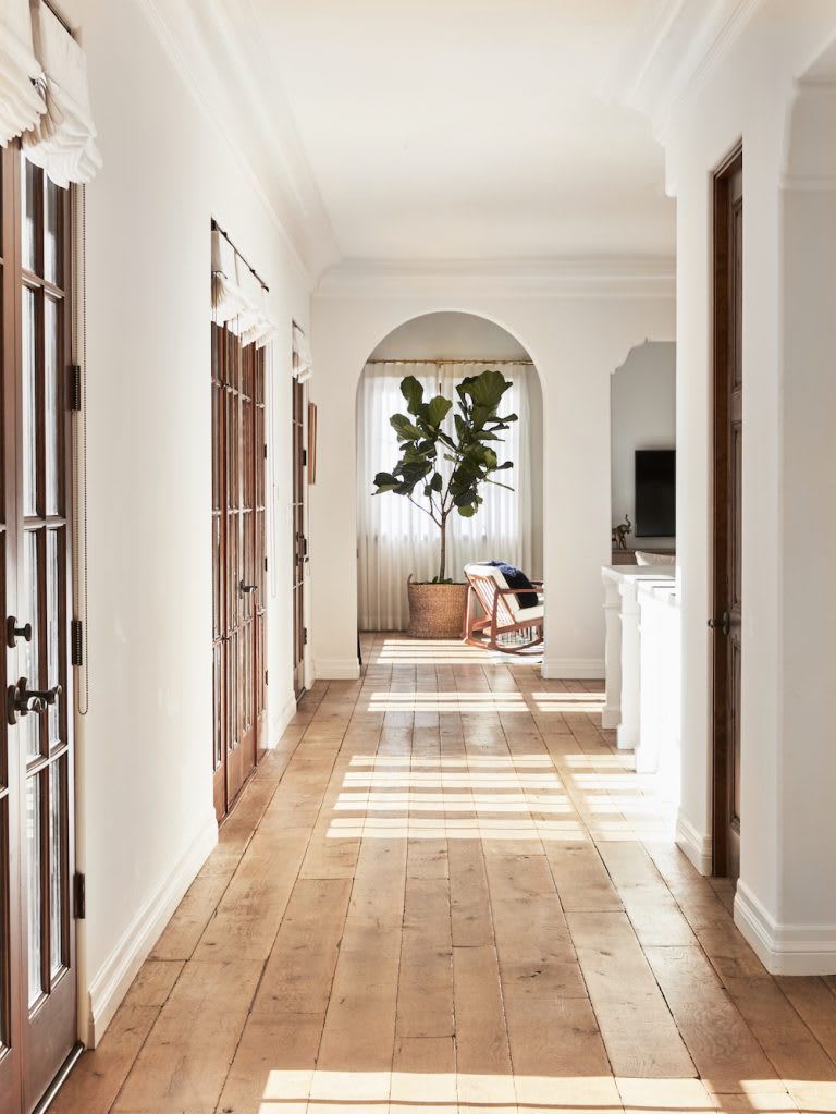 7 Tips for Transforming Your Entryway