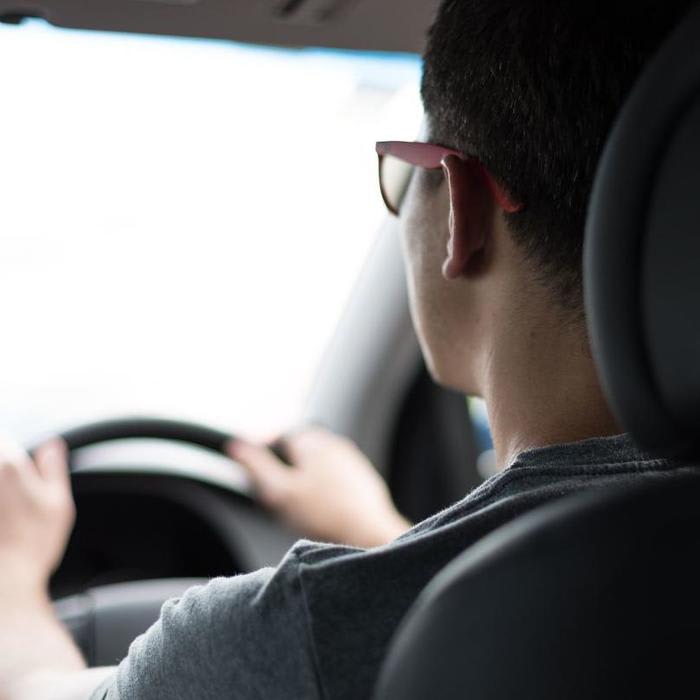 How You Hold the Steering Wheel Could Seriously Injure You in a Crash
