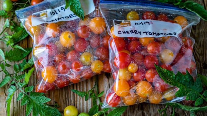 Freezing Tomatoes- 3 easy ways