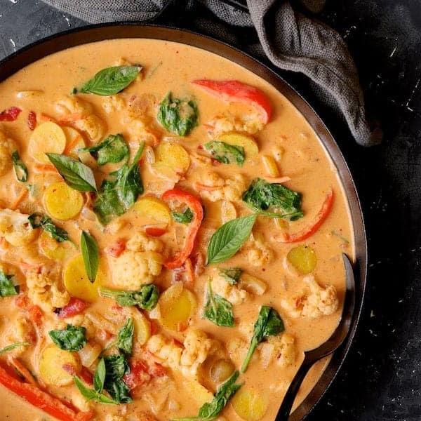 Vegan Thai Red Curry with Cauliflower and Potatoes