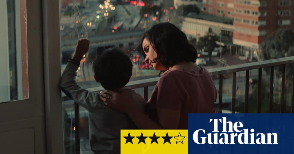 Litigante review - bracing portrait of a Colombian woman on the verge