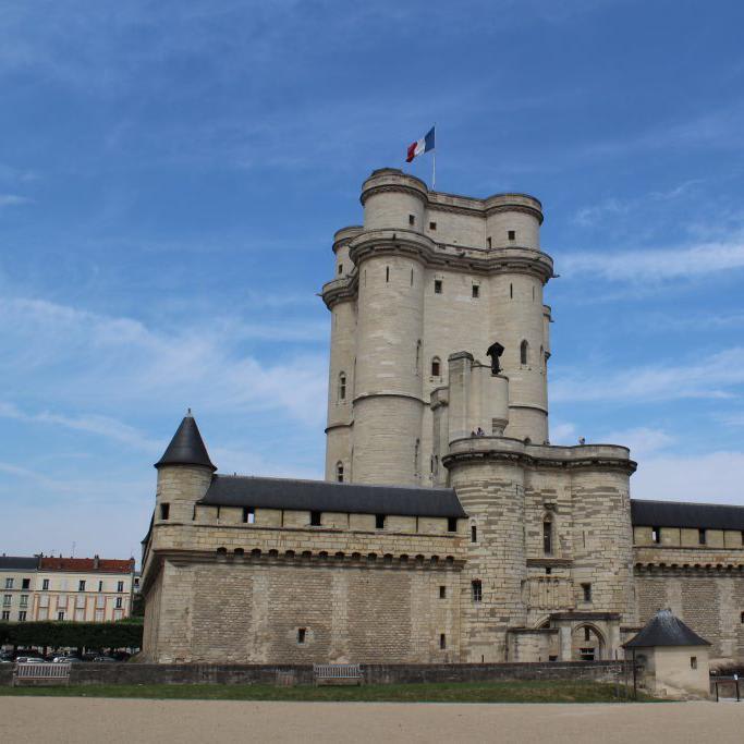 Castles to check out whilst in Paris - The Curious Explorers