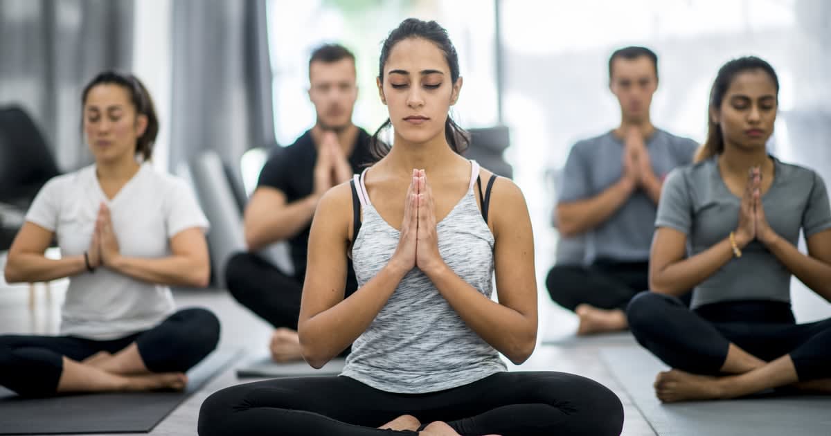 Here’s What I Learned After Swapping My Gym Time For Meditation Classes