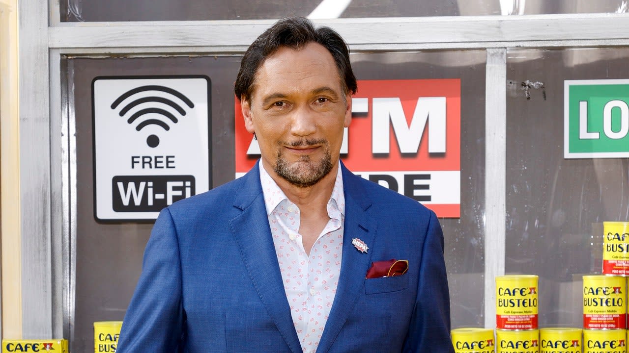 Jimmy Smits on 'In the Heights,' Immigrant Stories and That Time He Did Karaoke With Gregory Peck and Sidney Poitier