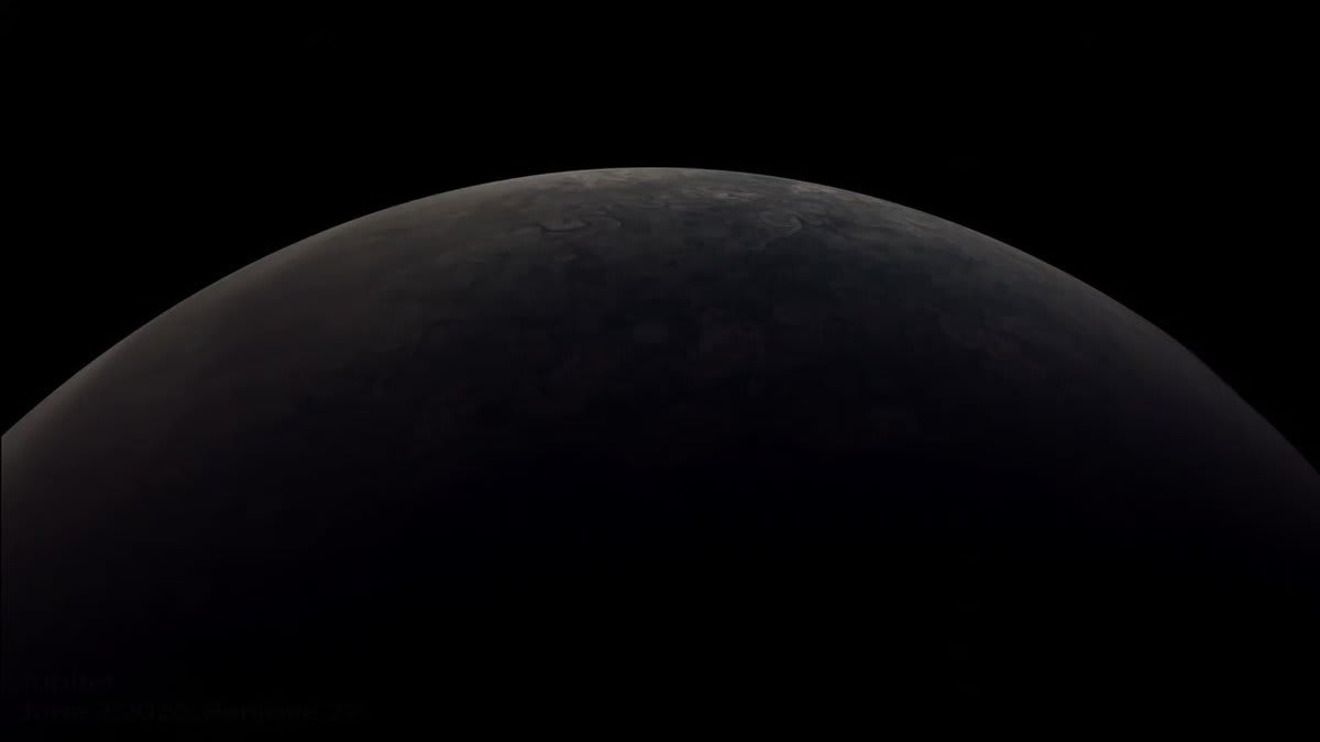 This video uses images from @NASA’s JunoMission to recreate what it might have looked like to “fly” over Jupiter. During the spacecraft's closest approach on June 2, 2020, it came within ~2,100 miles (~3,400 kilometers) of the gas giant’s cloud tops.