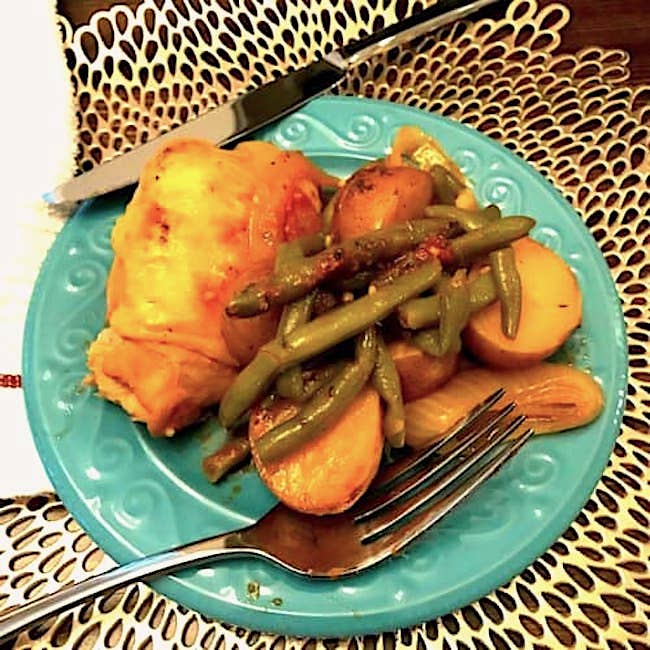 Slow Cooker Chicken and Vegetable Dinner