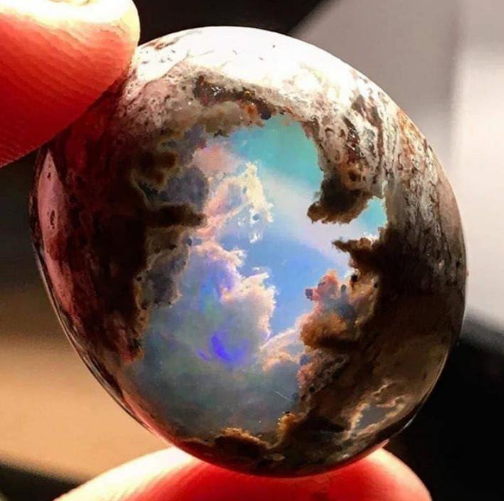 Opal with its own sky (found in Australia)