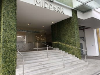 Midpark at Carrasquilla Building apartments