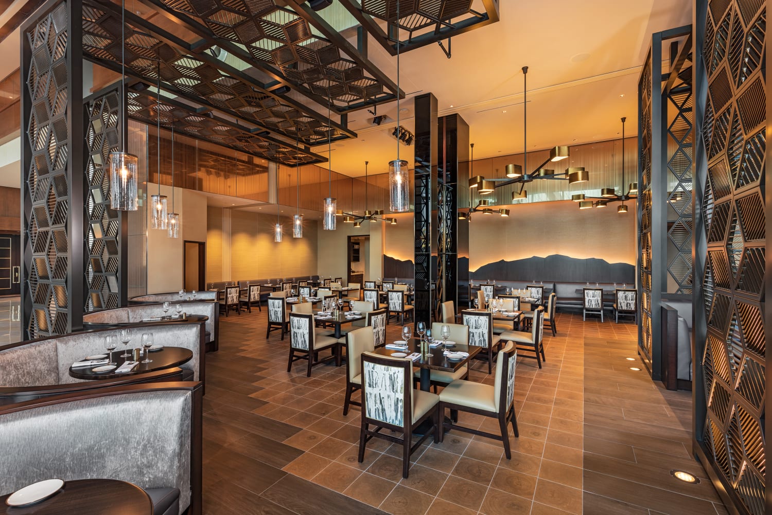 Pechanga Lobby Bar and Grill: Food Worth Ditching the Slots