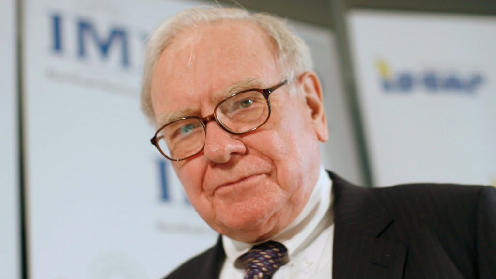 Warren Buffett Says Your Life Is a Disaster Without This Principle