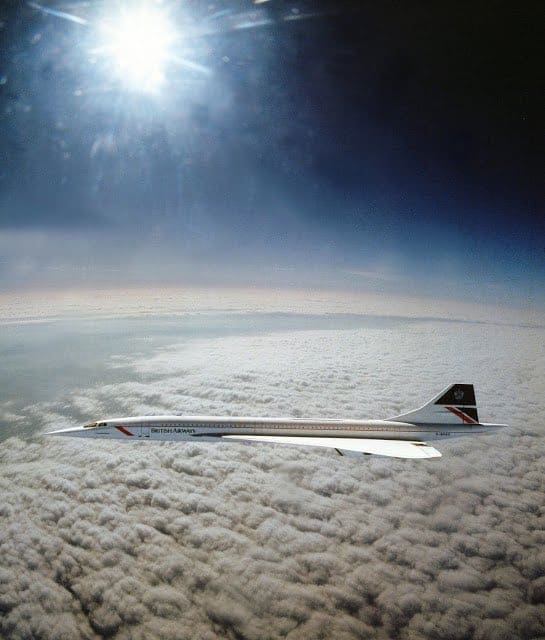 The only photo of Concorde at supersonic speed April 1985