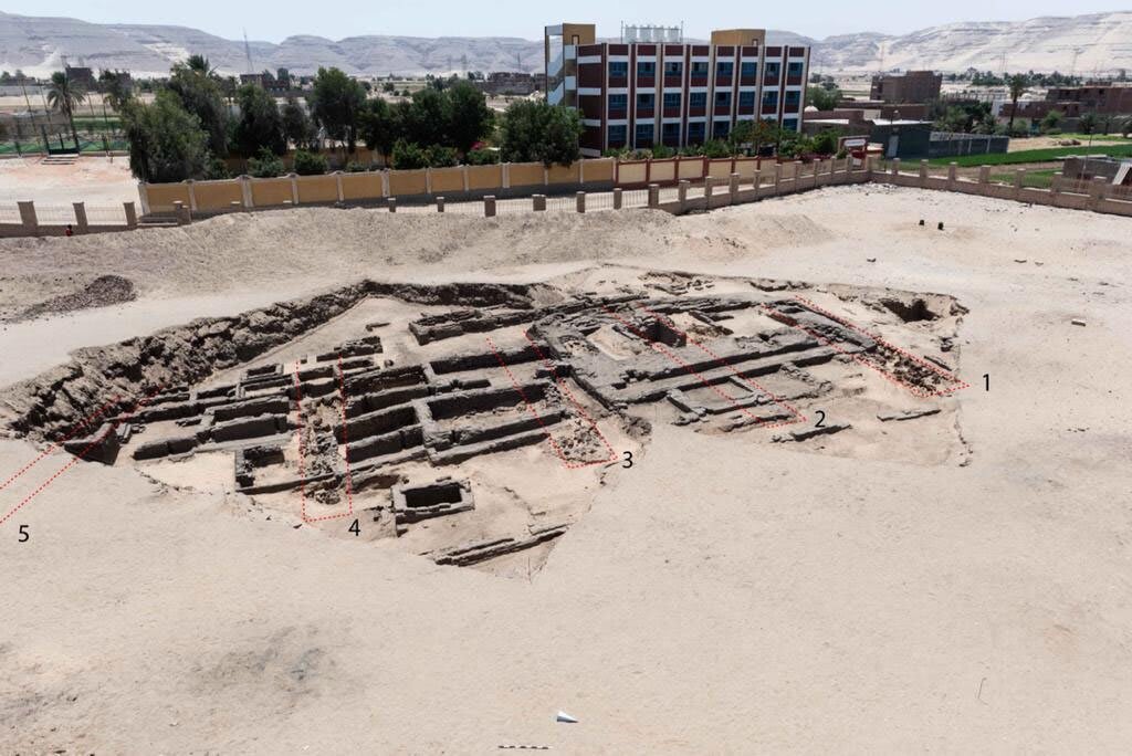 World's Oldest 'Industrial-Scale' Brewery Found in Egypt