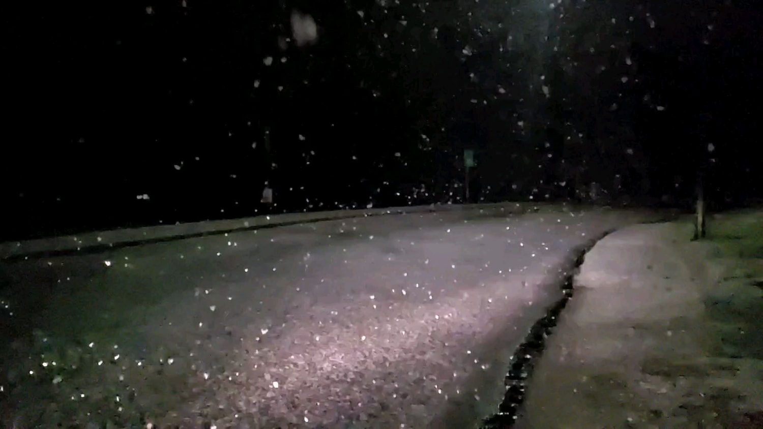 Giant Snowflakes falling in slow motion. Top of Capitol Hill in Burnaby at 12am this morning.