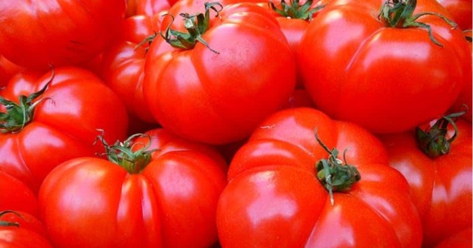 Tomato Benefits For Skin - Tomatoes Use For Skin, Hair, And Health