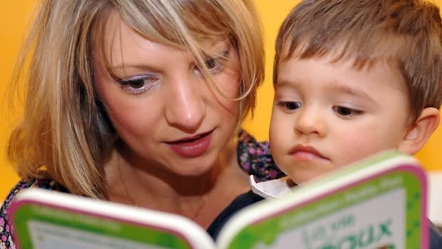 'Nothing short of remarkable': Study finds parents' chats with their toddlers pay off 10 years later
