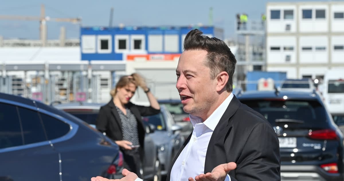 Elon Musk sees climate change as an existential threat, but might vote Trump anyway