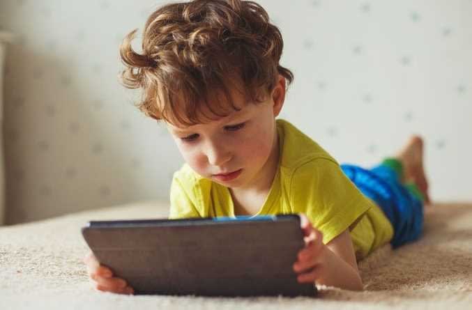 How Too Much Screen Time Can Be Harmful to Our Kids
