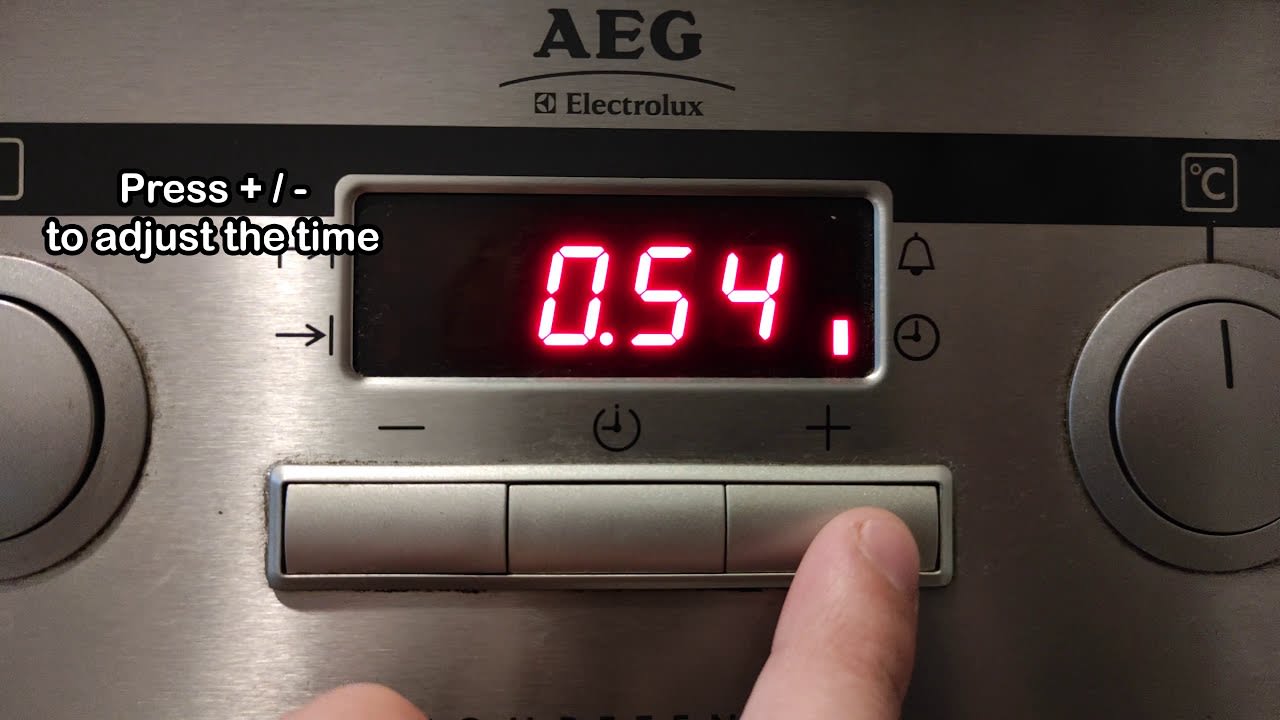 How to set/change the time on AEG Oven