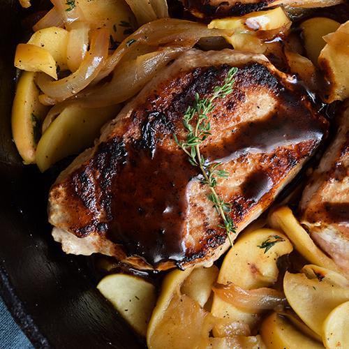 One Skillet Pork Chops with Apples & Onions