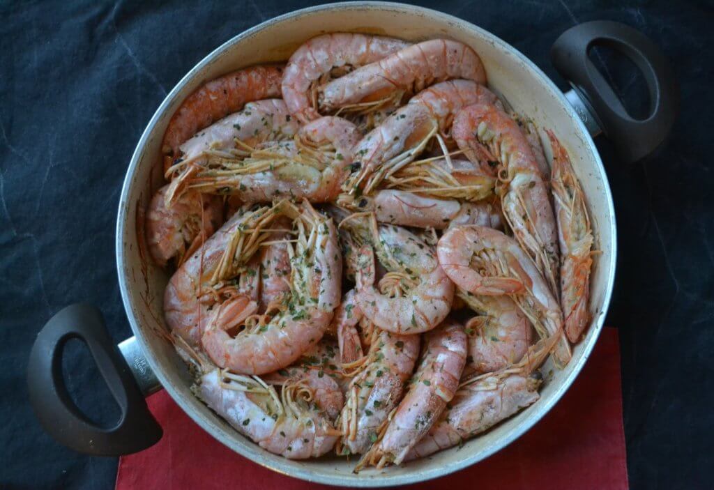 My favorite recipe for king prawns, from my grandma to you.