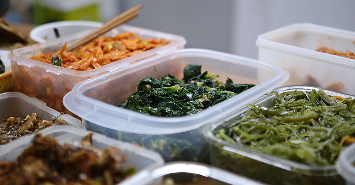 The best meal prep bags for organizing and toting your food