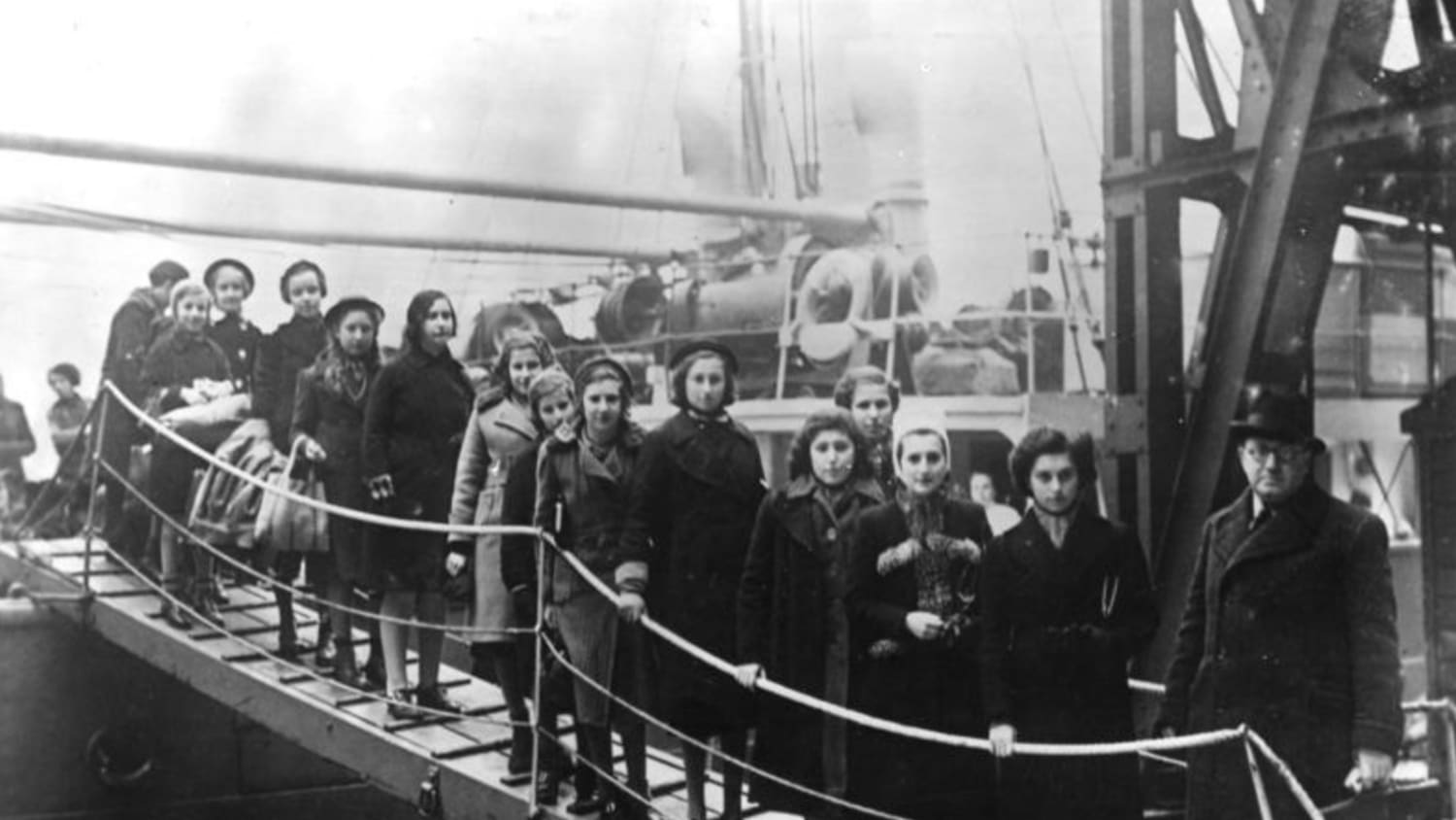 The Untold Truth Of The Forgotten Women Refugee Scientists Of WWII