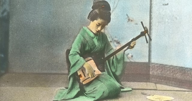 A Rare Look at Japan: Hand-Colored Images from the 1920s