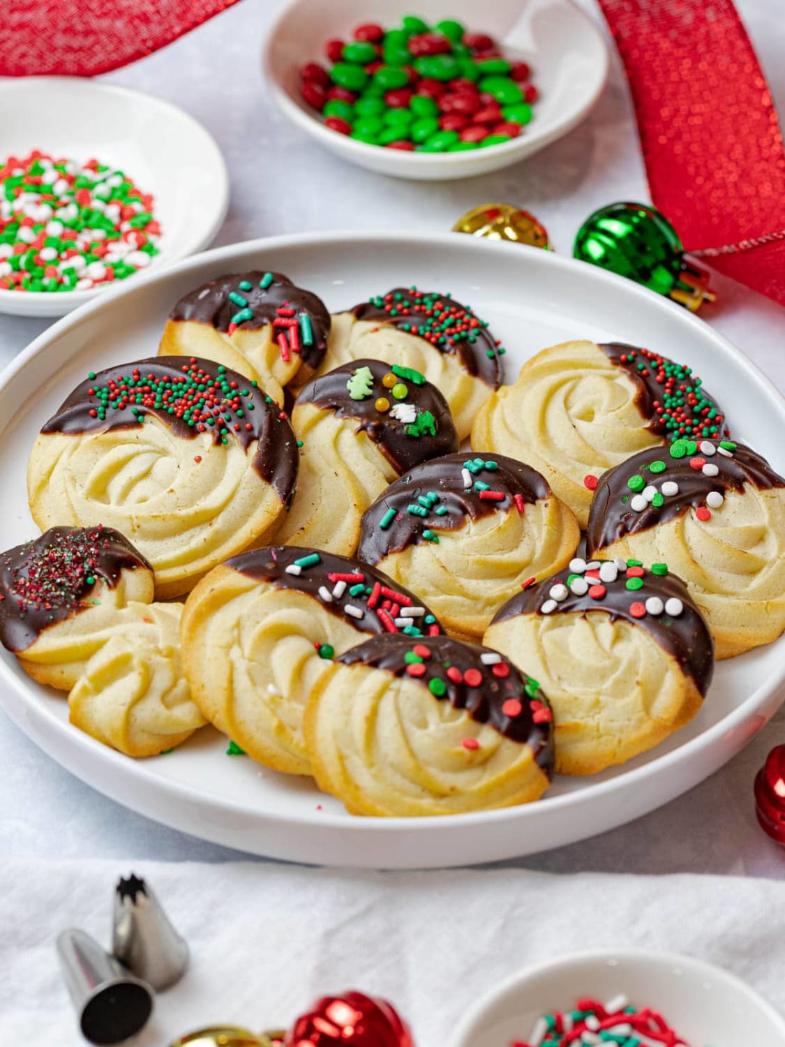 Easy Christmas Butter Cookies - Ready in 20 Minutes!