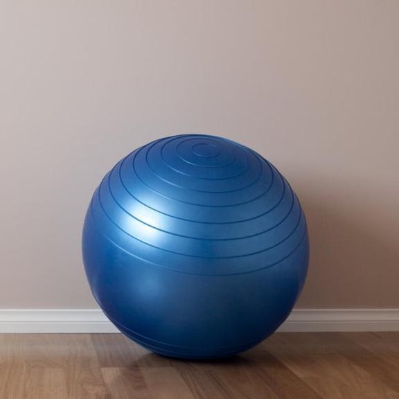 Doctor 'used gas-filled yoga ball to kill'