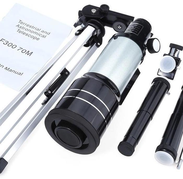 Professional Space Astronomic Telescope with Tripod (For Sell)