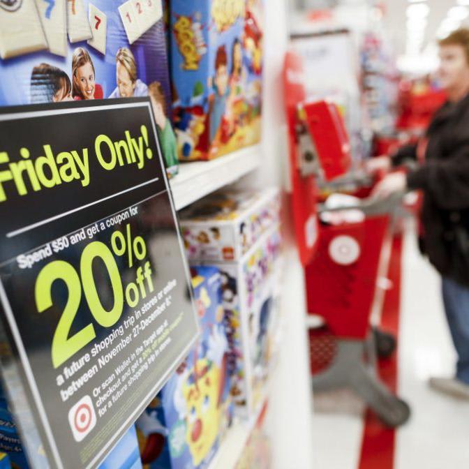 Online Black Friday - More Shoppers Than The Mall
