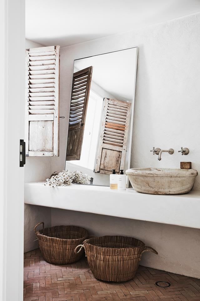 Update your bathroom on a budget in 3 simple steps