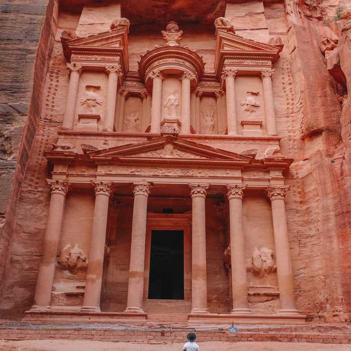 What Is It Like To Visit Petra In Jordan For The First Time?