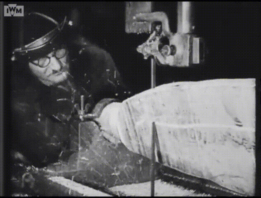 Manufacture of aircraft propellers in 1940