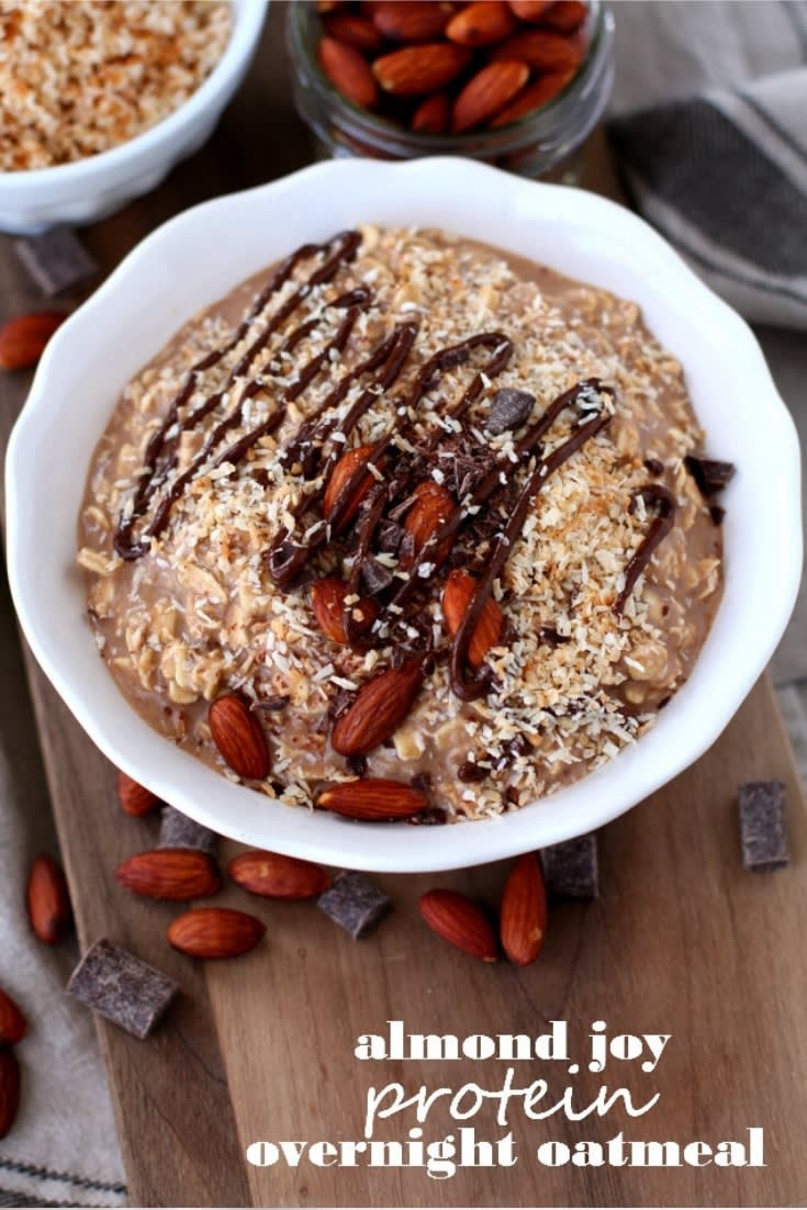 Almond Joy Protein Overnight Oatmeal - an easy, delicious breakfast!