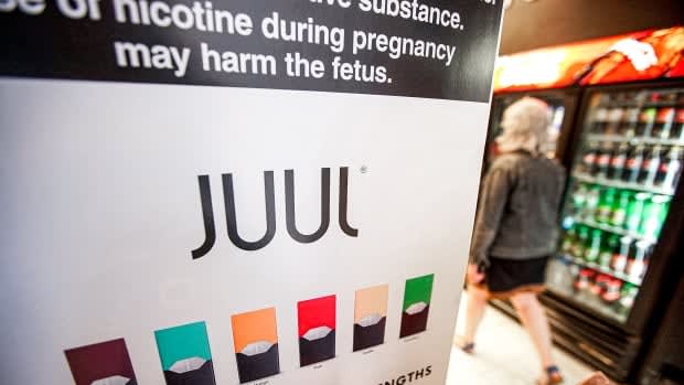 Teen vaping numbers in U.S. climb, fuelled by Juul and mint flavour, research shows