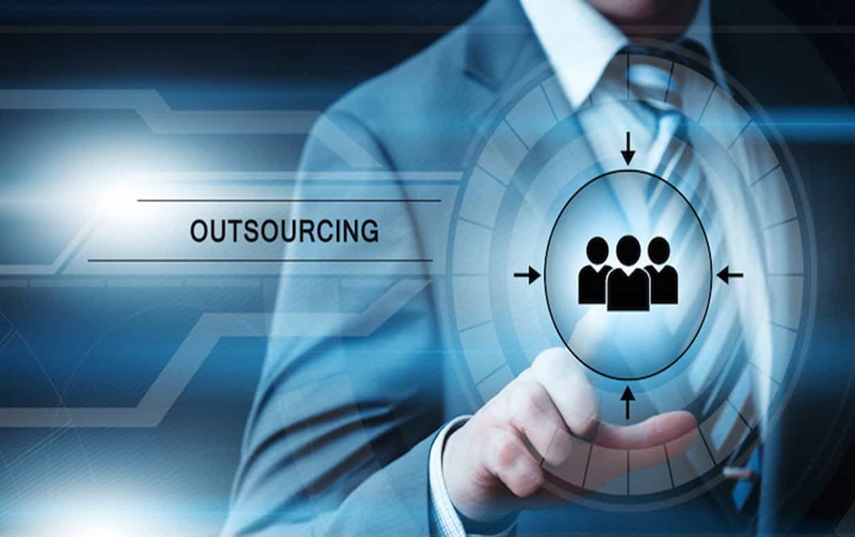 Managing Risks Faced by IT Outsourcing Companies