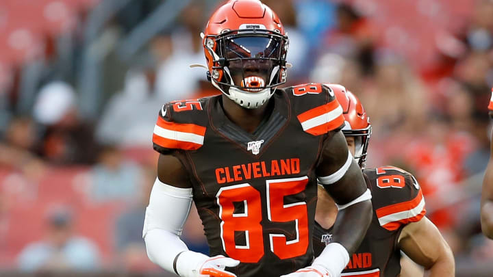 This Cowboys-Browns Trade for David Njoku Could Actually Work Following His Trade Demand