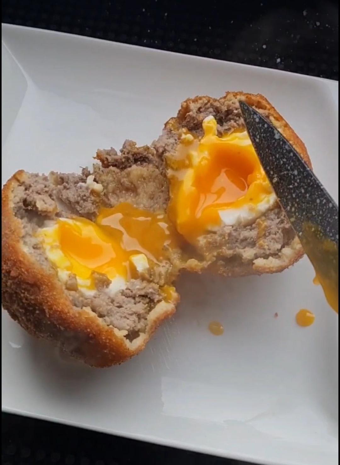 First time I made Scotch Eggs at home. Is this food pr0n worthy?