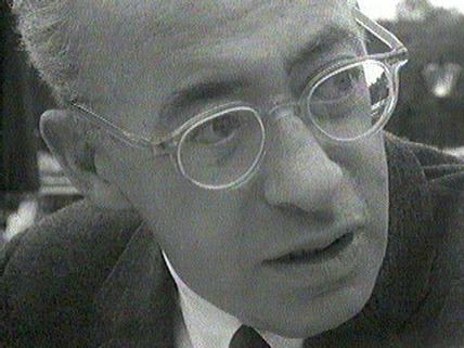 Saul Alinsky’s 13 Tried-and-True Rules for Creating Meaningful Social Change