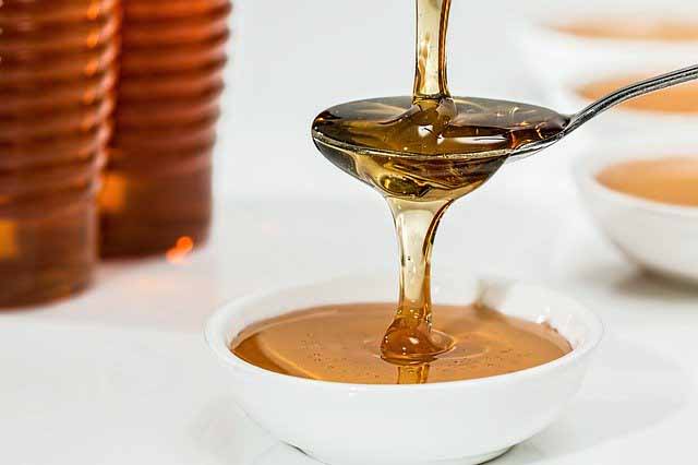 Here are 8 Things That Can Happen to Your Body If You Consume a Little Honey Every Day