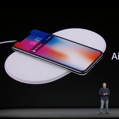 Apple's AirPower gets mention in iPhone XS, XS Max manuals, may not be dead yet
